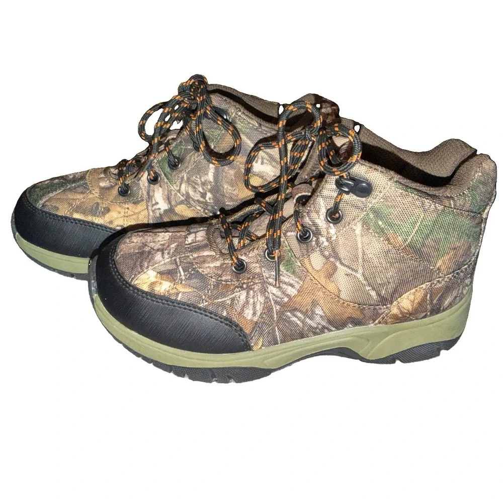 Ozark Trail Big Boys Real Tree Hiker Boots (Size 2)